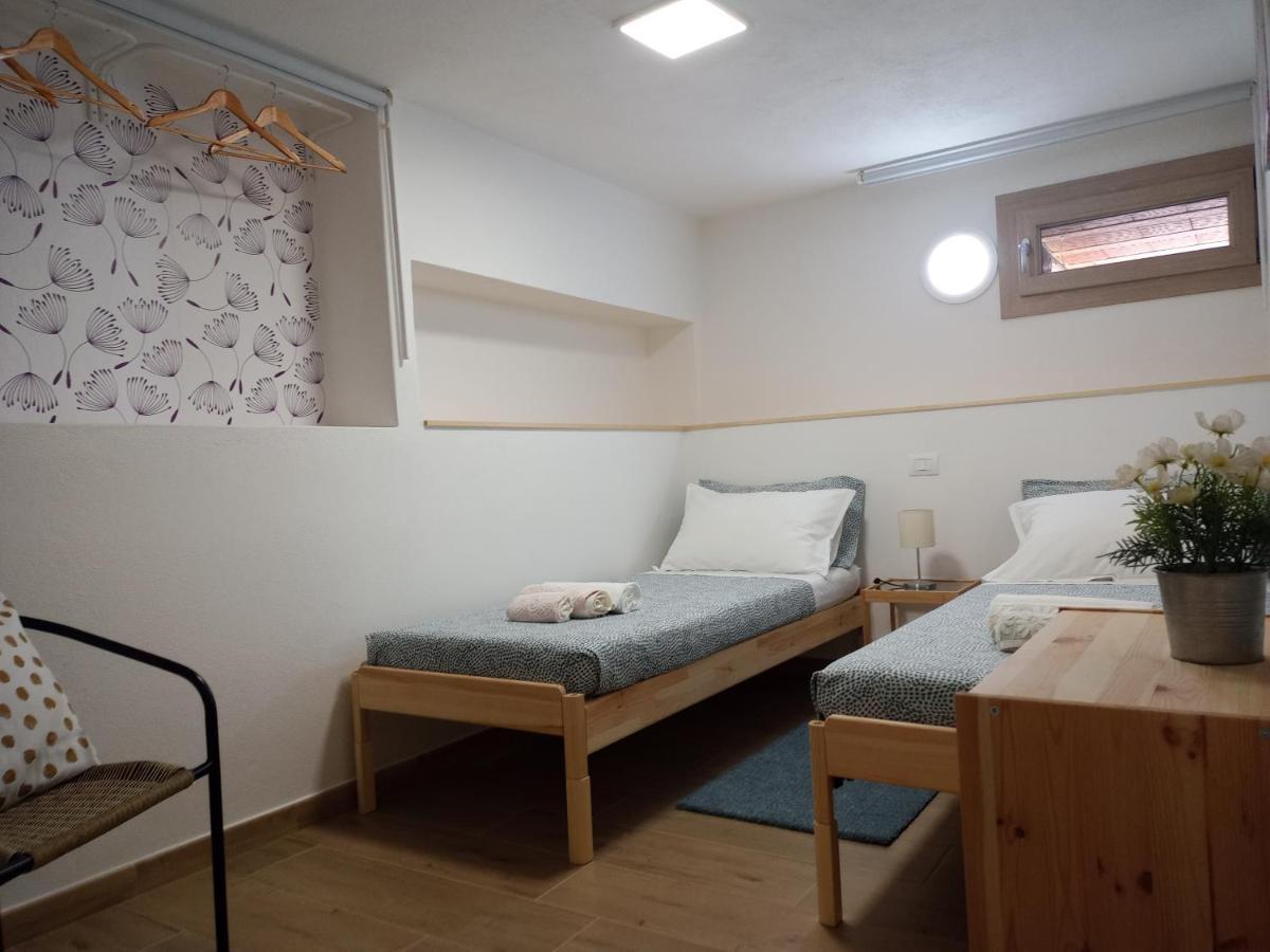 Vacanze Nella Casetta Pula Ngoại thất bức ảnh